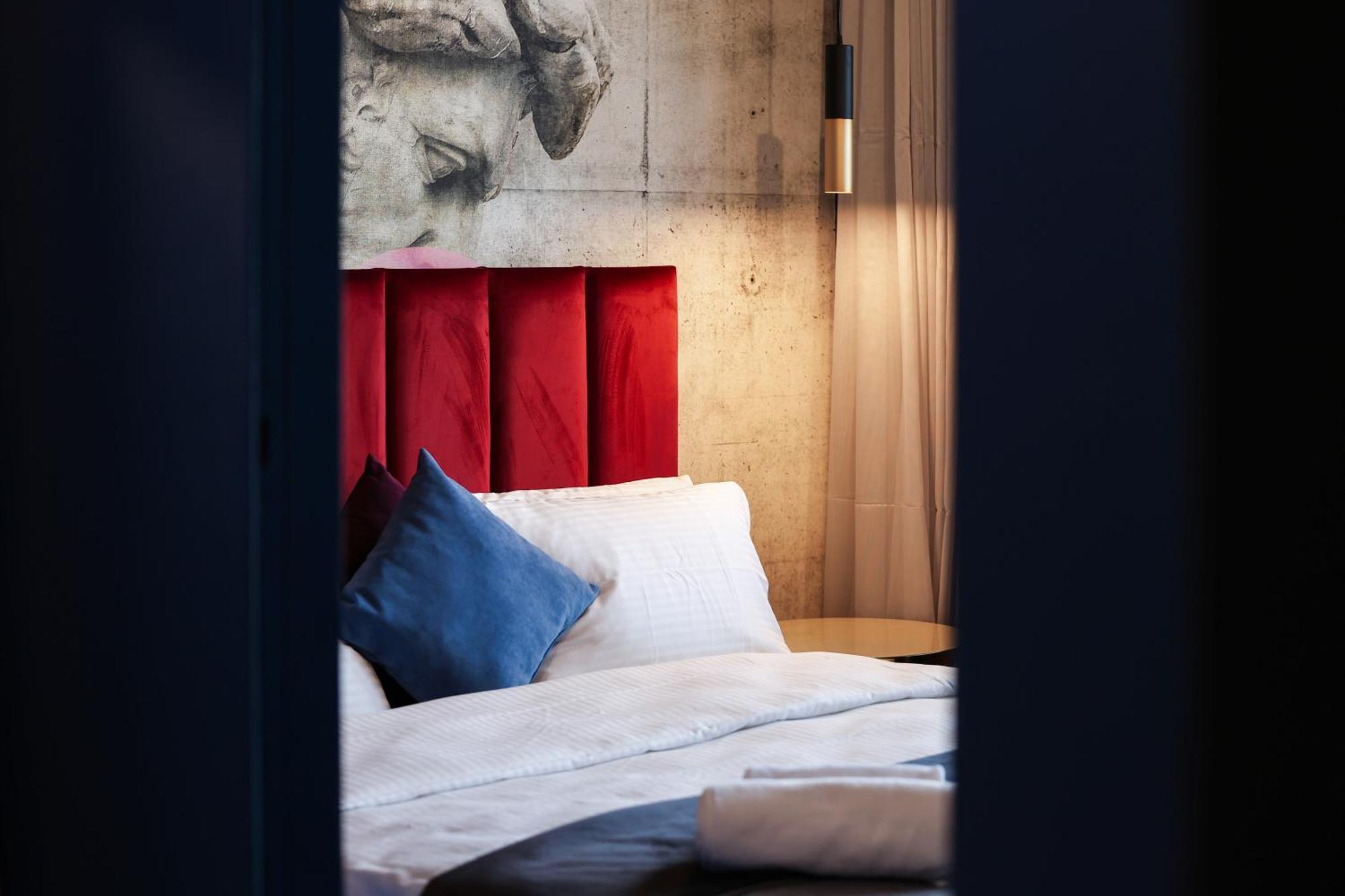 Harley Quinn Apartment Bukarest Exteriör bild