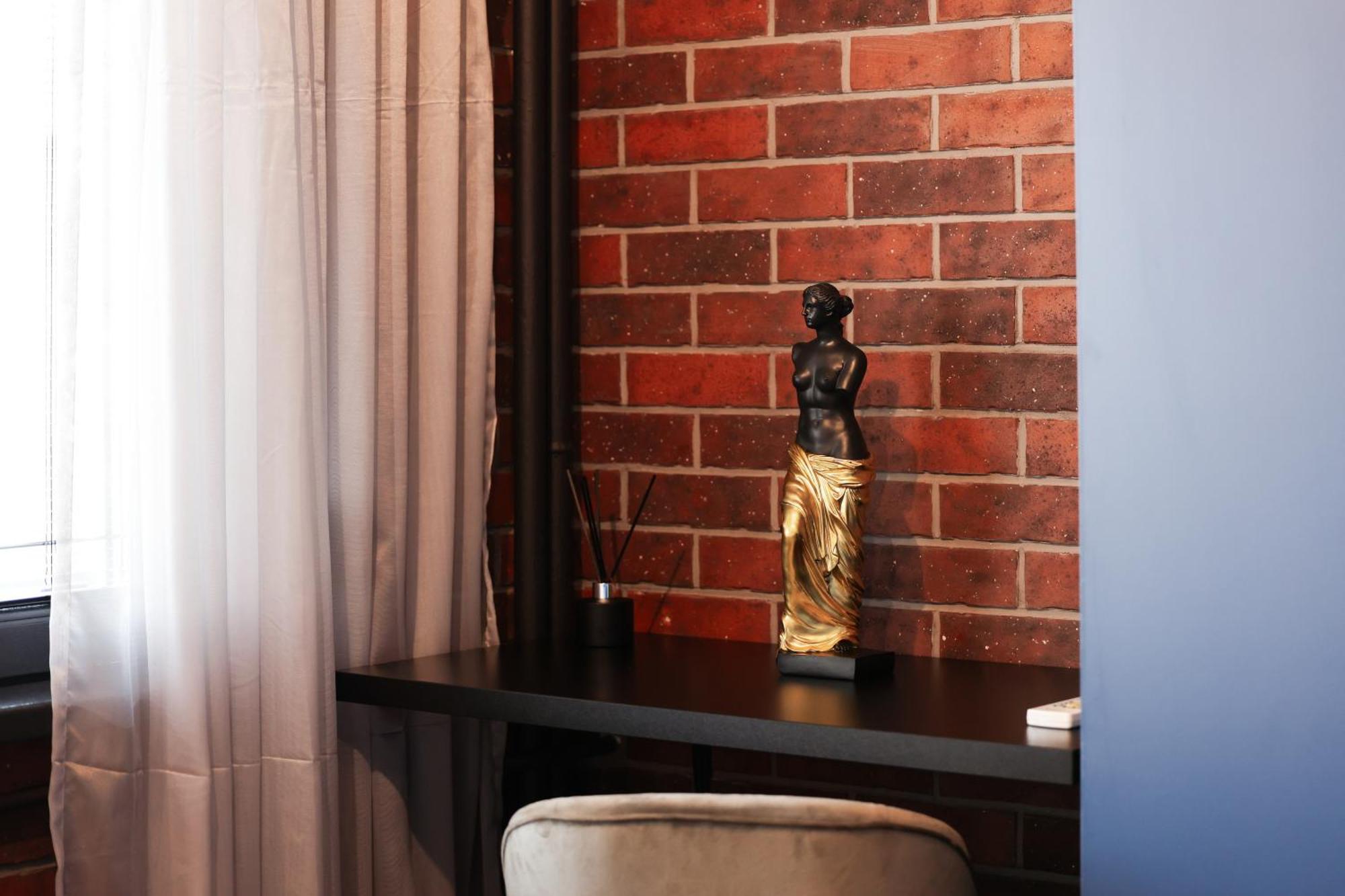 Harley Quinn Apartment Bukarest Exteriör bild